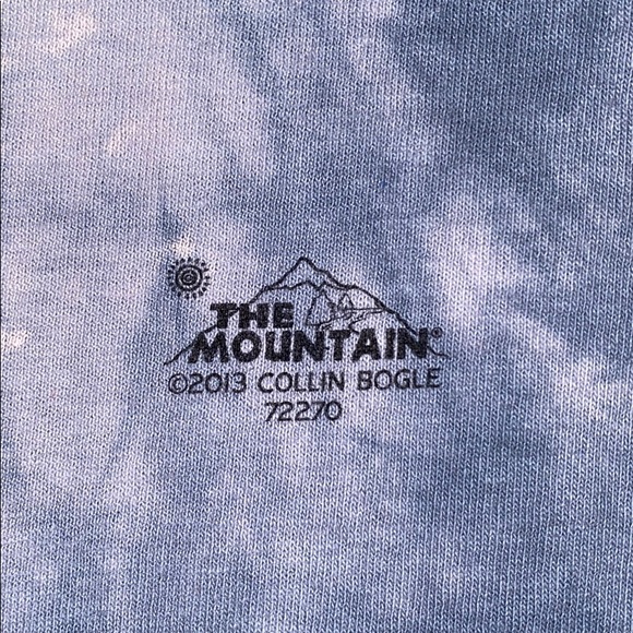 The Mountain Wolf Tee - Picture 3 of 4